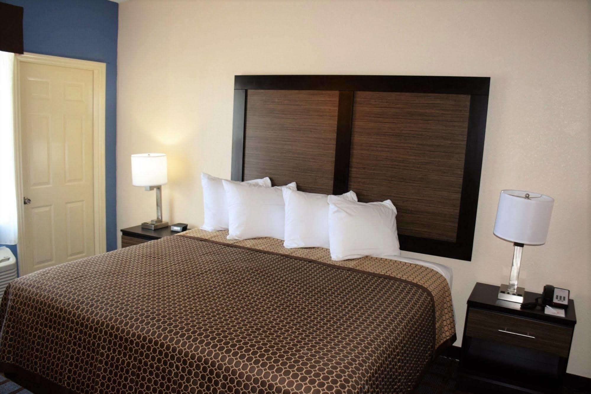Hawthorn Suites By Wyndham Колумбия Экстерьер фото